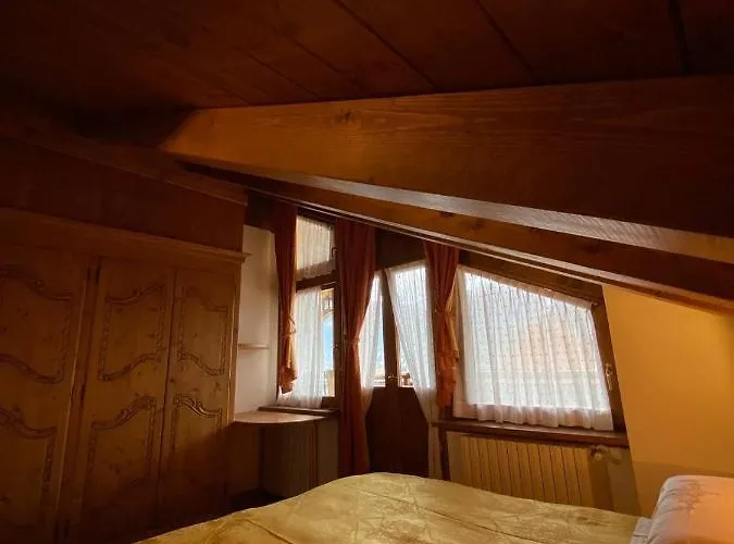 Appartement Panorama Dolomiti Vicino Piste, Centro E Cortina *